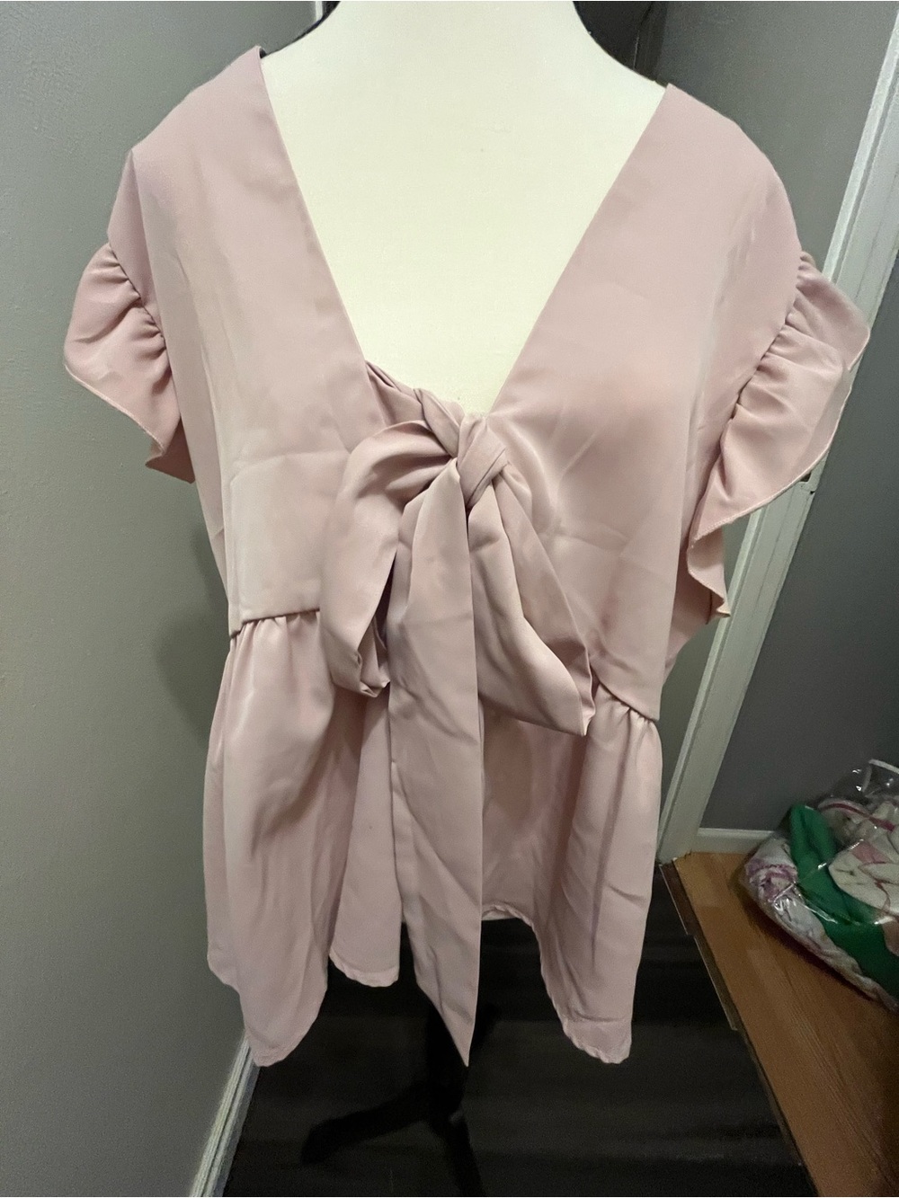 SHEIN Blush Pink Tie-Front Flutter Sleeve Blouse